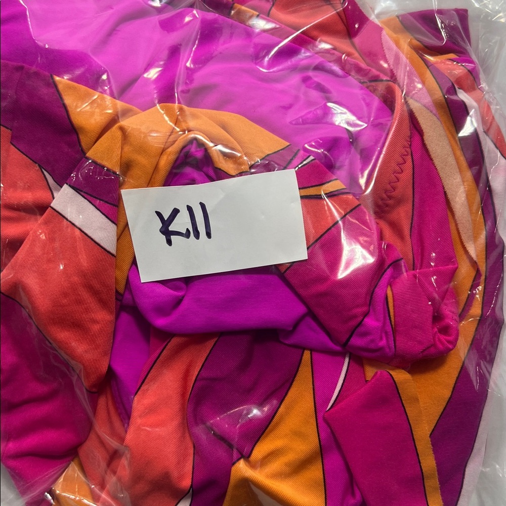 Trina Turk one piece swimsuit size 8 - Picture 9 of 9